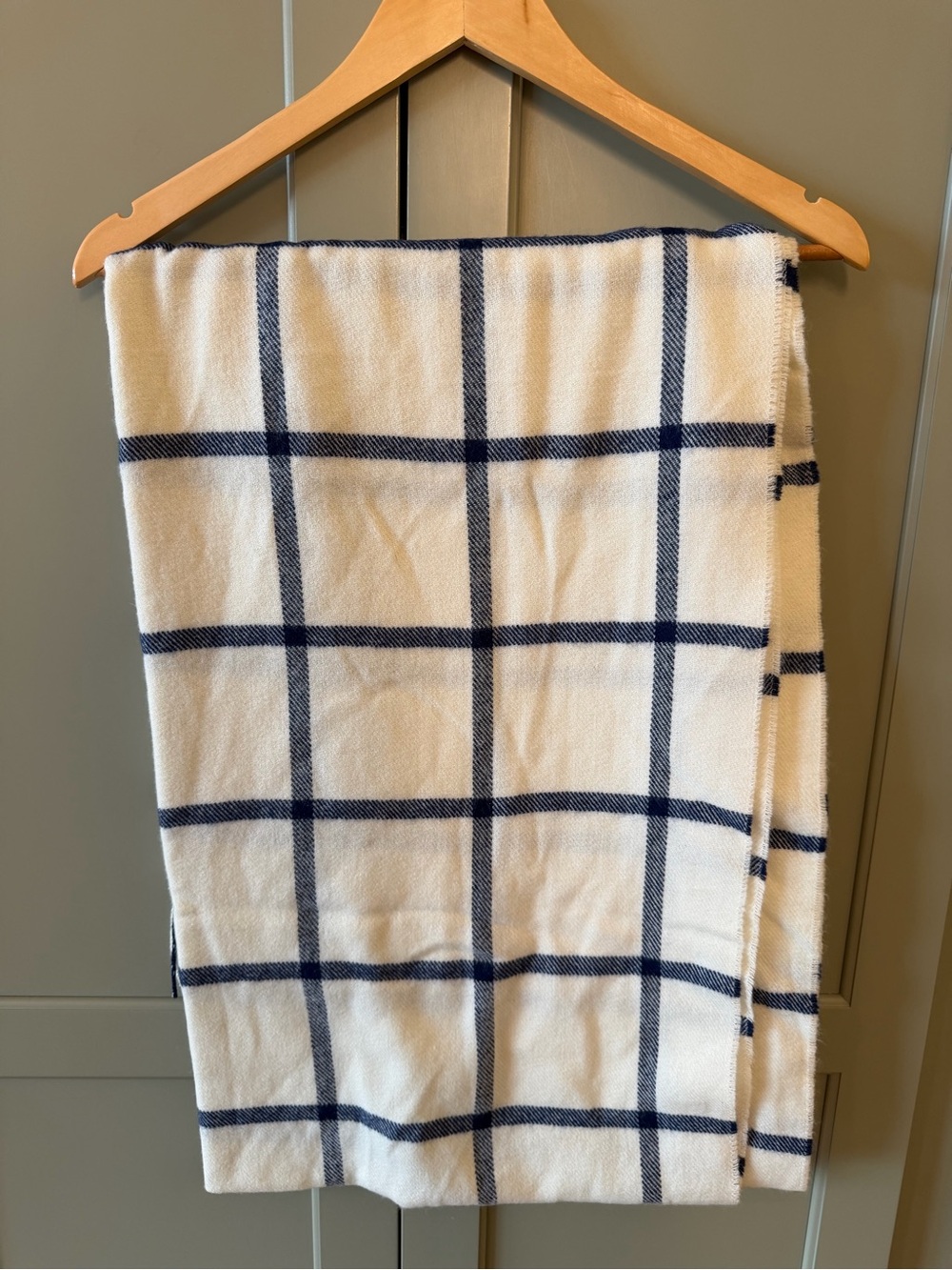 Mark & Graham Cream & Navy Windowpane Plaid Fringed Scarf / Wrap